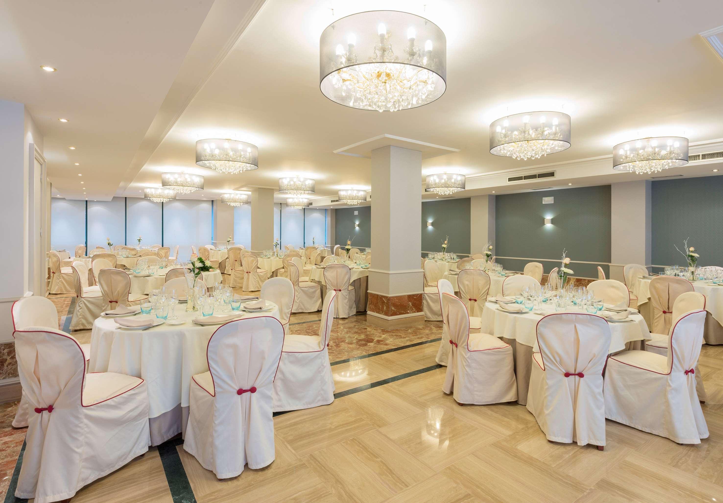 Hotel Madrid Leganes Affiliated By Melia Екстер'єр фото